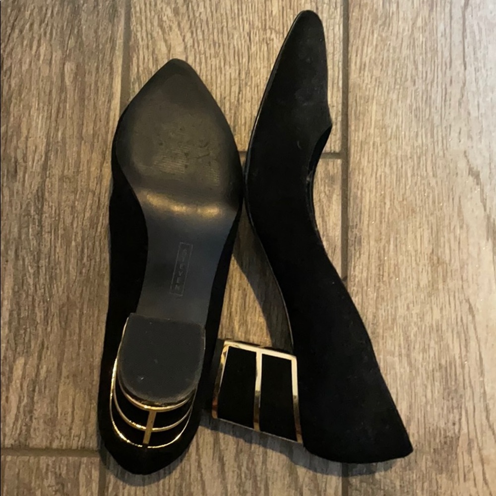 Suede Pointed Block Heel Like New - image 3